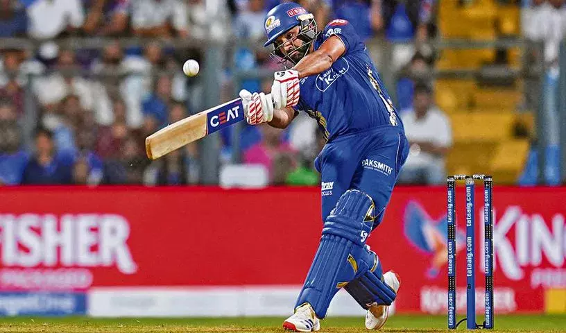 रोहित और रिकल्टन की शानदार बल्लेबाजी से मुंबई इंडियंस ने केकेआर को हराया रोहित और रिकल्टन की शानदार बल्लेबाजी से मुंबई इंडियंस ने केकेआर को हराया