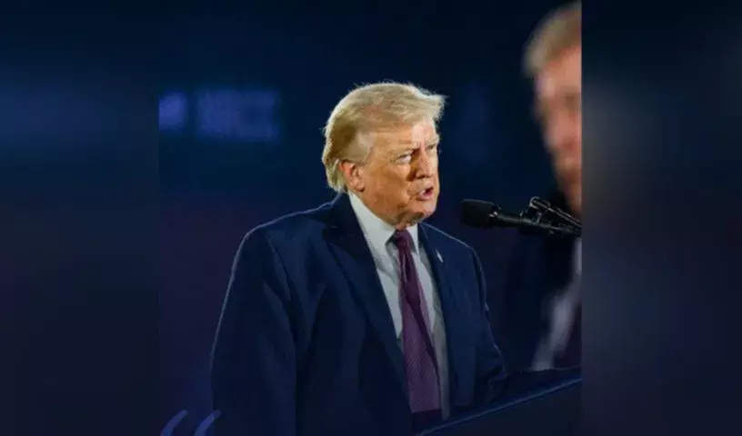 Trump ने कहा कि क्यूबा ‘अगला’ पतन होगा, तेल शिपमेंट के लिए खुलेपन का संकेत दिया Trump ने कहा कि क्यूबा ‘अगला’ पतन होगा, तेल शिपमेंट के लिए खुलेपन का संकेत दिया