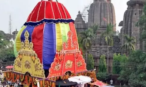 भुवनेश्वर: भगवान लिंगरा के रुकूणा रथ की वापसी यात्रा आज, दोपहर 2.30 बजे से रथ खींचने का कार्य शुरू होगा भुवनेश्वर: भगवान लिंगरा के रुकूणा रथ की वापसी यात्रा आज, दोपहर 2.30 बजे से रथ खींचने का कार्य शुरू होगा