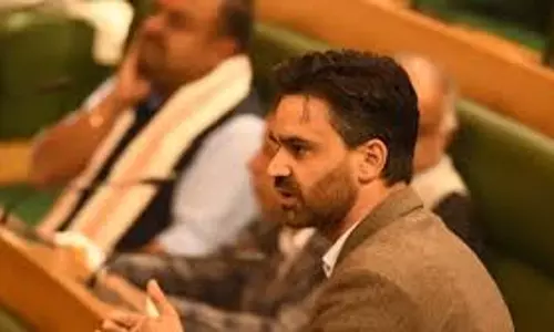 Jammu: वहीद पारा का पुलवामा विधेयक विधानसभा में फेल Jammu: वहीद पारा का पुलवामा विधेयक विधानसभा में फेल