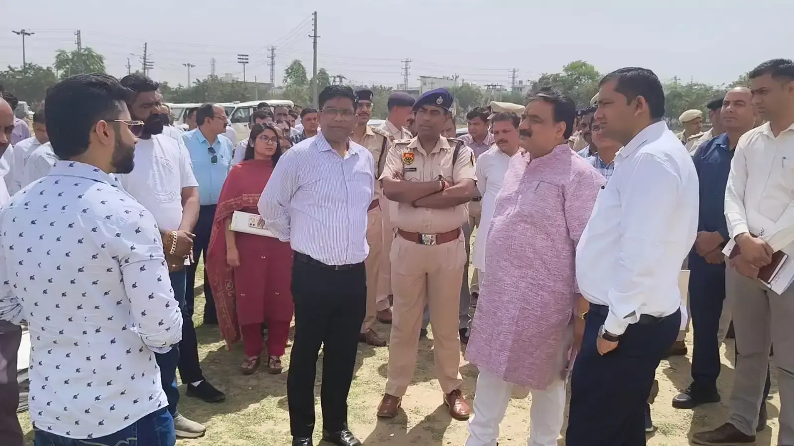 Jind: डिप्टी स्पीकर ने रैली स्थल पर की व्यवस्थाओं की जांच Jind: डिप्टी स्पीकर ने रैली स्थल पर की व्यवस्थाओं की जांच
