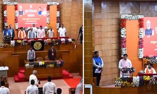 युवा विधायकों को विनम्रता, बातचीत और संवेदनशीलता पर ध्यान देना चाहिए, MLA सम्मेलन में CM ने कहा युवा विधायकों को विनम्रता, बातचीत और संवेदनशीलता पर ध्यान देना चाहिए, MLA सम्मेलन में CM ने कहा