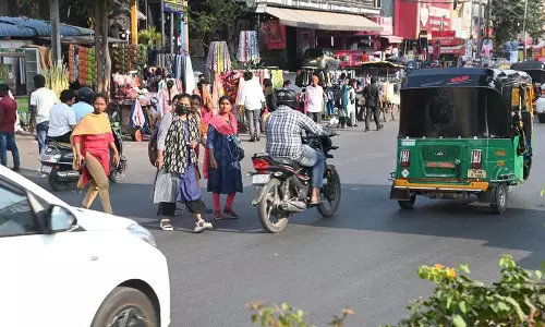 NHRC ने हैदराबाद में ज़ेबरा क्रॉसिंग सुधारने के दिए निर्देश NHRC ने हैदराबाद में ज़ेबरा क्रॉसिंग सुधारने के दिए निर्देश