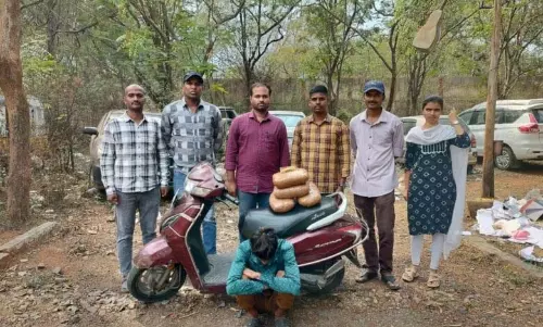 Golconda में गांजा बेचने के आरोप में 27 साल का युवक गिरफ्तार Golconda में गांजा बेचने के आरोप में 27 साल का युवक गिरफ्तार