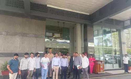 जयपुर में टैक्स बकाया के चलते रमाडा और मैरियट सील, कुछ ही घंटों में हुआ डी-सील जयपुर में टैक्स बकाया के चलते रमाडा और मैरियट सील, कुछ ही घंटों में हुआ डी-सील