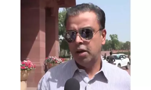 Milind Deora ने विपक्ष को दी सलाह