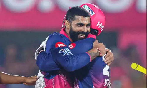 IPL 2026: राजस्थान रॉयल्स की धमाकेदार शुरुआत, बिना विकेट खोए 39 रन IPL 2026: राजस्थान रॉयल्स की धमाकेदार शुरुआत, बिना विकेट खोए 39 रन