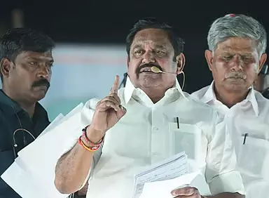 तिरुवन्नामलाई AIADMK जिला सचिव को हटाया गया: एडप्पादी के. पलानीस्वामी ने घोषणा की तिरुवन्नामलाई AIADMK जिला सचिव को हटाया गया: एडप्पादी के. पलानीस्वामी ने घोषणा की