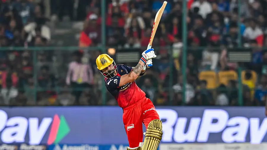 IPL 2026 : किंग कोहली अभी भी अपनी पावर के पीक पर हैं IPL 2026 : किंग कोहली अभी भी अपनी पावर के पीक पर हैं