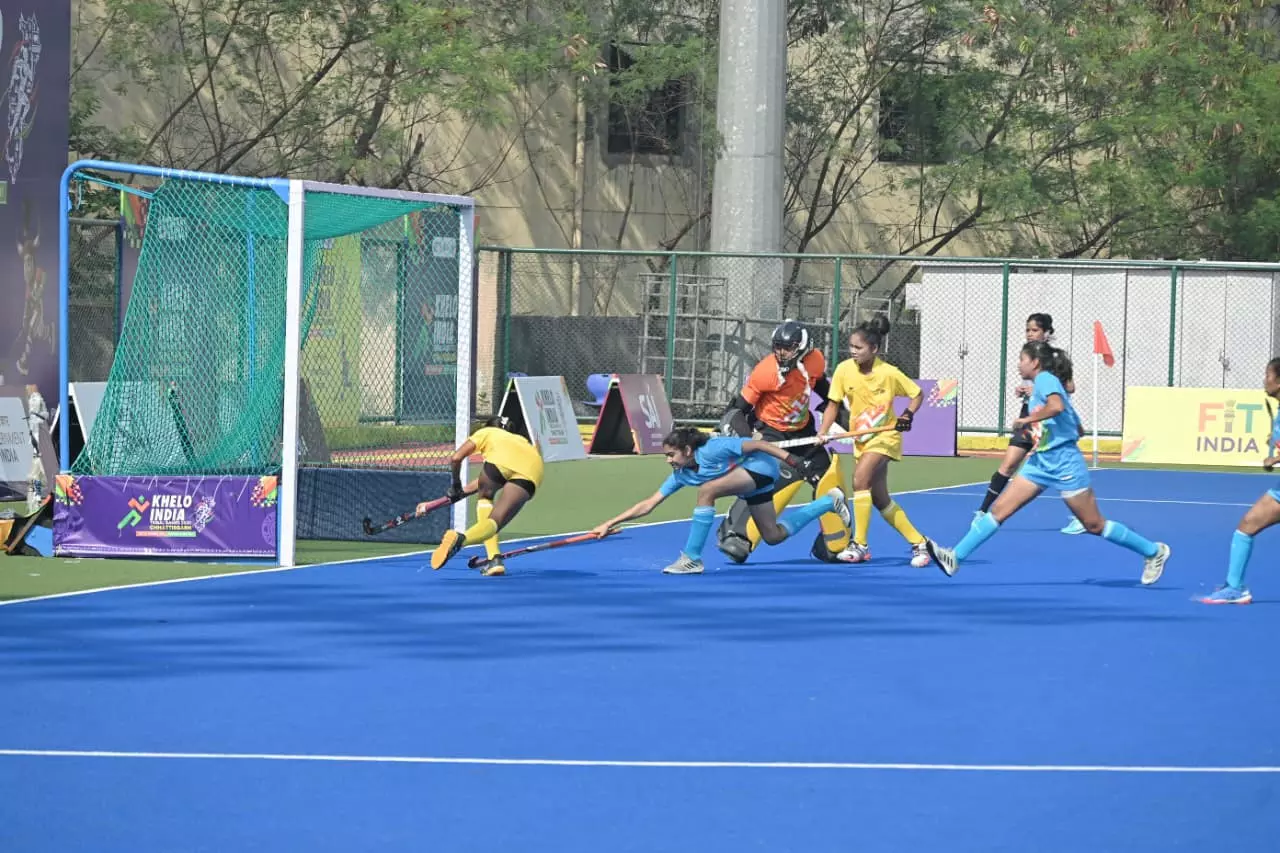 महिला हॉकी में मिजोरम और ओडिशा पहुँचे फाइनल में महिला हॉकी में मिजोरम और ओडिशा पहुँचे फाइनल में