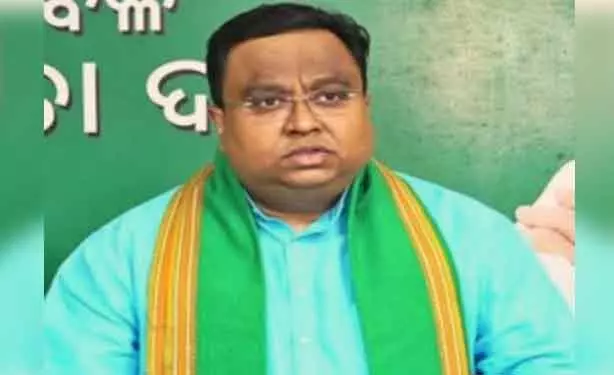 Bhubaneswar सस्मित पात्रा ने संसदीय समिति से इस्तीफा दिया, दुबे पर टिप्पणी के लिए माफी मांगी Bhubaneswar सस्मित पात्रा ने संसदीय समिति से इस्तीफा दिया, दुबे पर टिप्पणी के लिए माफी मांगी