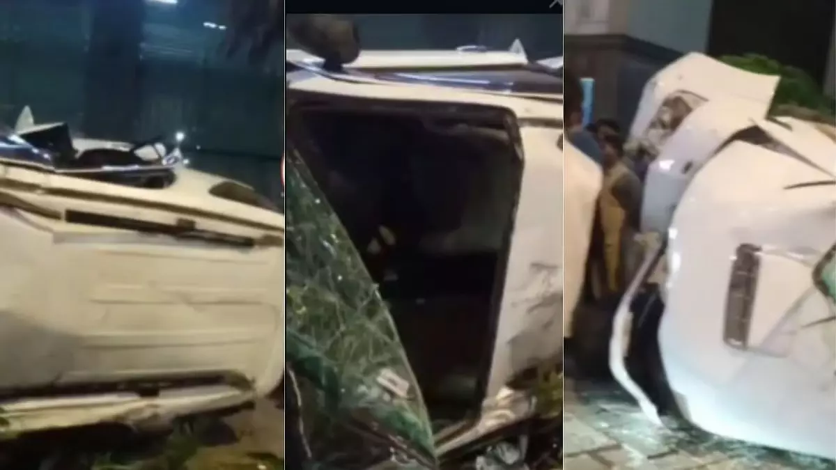Mumbai : मलाड में इनफिनिटी मॉल के पास फॉर्च्यूनर क्रैश; टायर में दिक्कत का शक Mumbai : मलाड में इनफिनिटी मॉल के पास फॉर्च्यूनर क्रैश; टायर में दिक्कत का शक