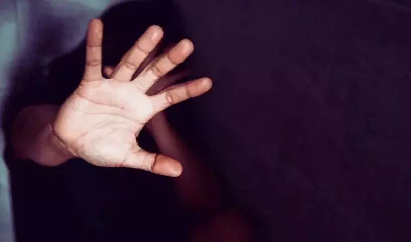 Hyderabad में मानसिक रूप से बीमार महिला से रेप के आरोप में एक आदमी गिरफ्तार Hyderabad में मानसिक रूप से बीमार महिला से रेप के आरोप में एक आदमी गिरफ्तार
