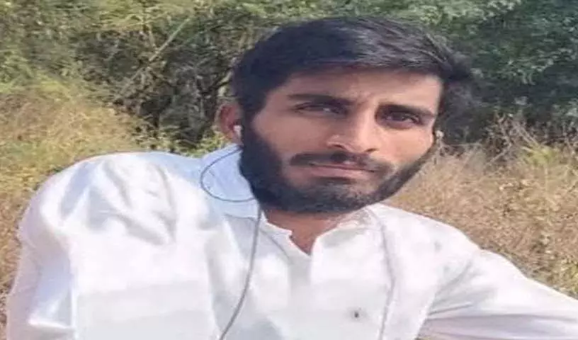 Gurrampodu में बाइक-बस की टक्कर में युवक की मौत Gurrampodu में बाइक-बस की टक्कर में युवक की मौत