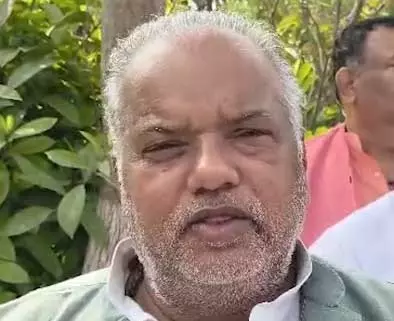 बिहार में एक करोड़ गरीबों को मिलेगा पक्का घर, सत्यापन का कार्य पूरा: मंत्री श्रवण कुमार बिहार में एक करोड़ गरीबों को मिलेगा पक्का घर, सत्यापन का कार्य पूरा: मंत्री श्रवण कुमार