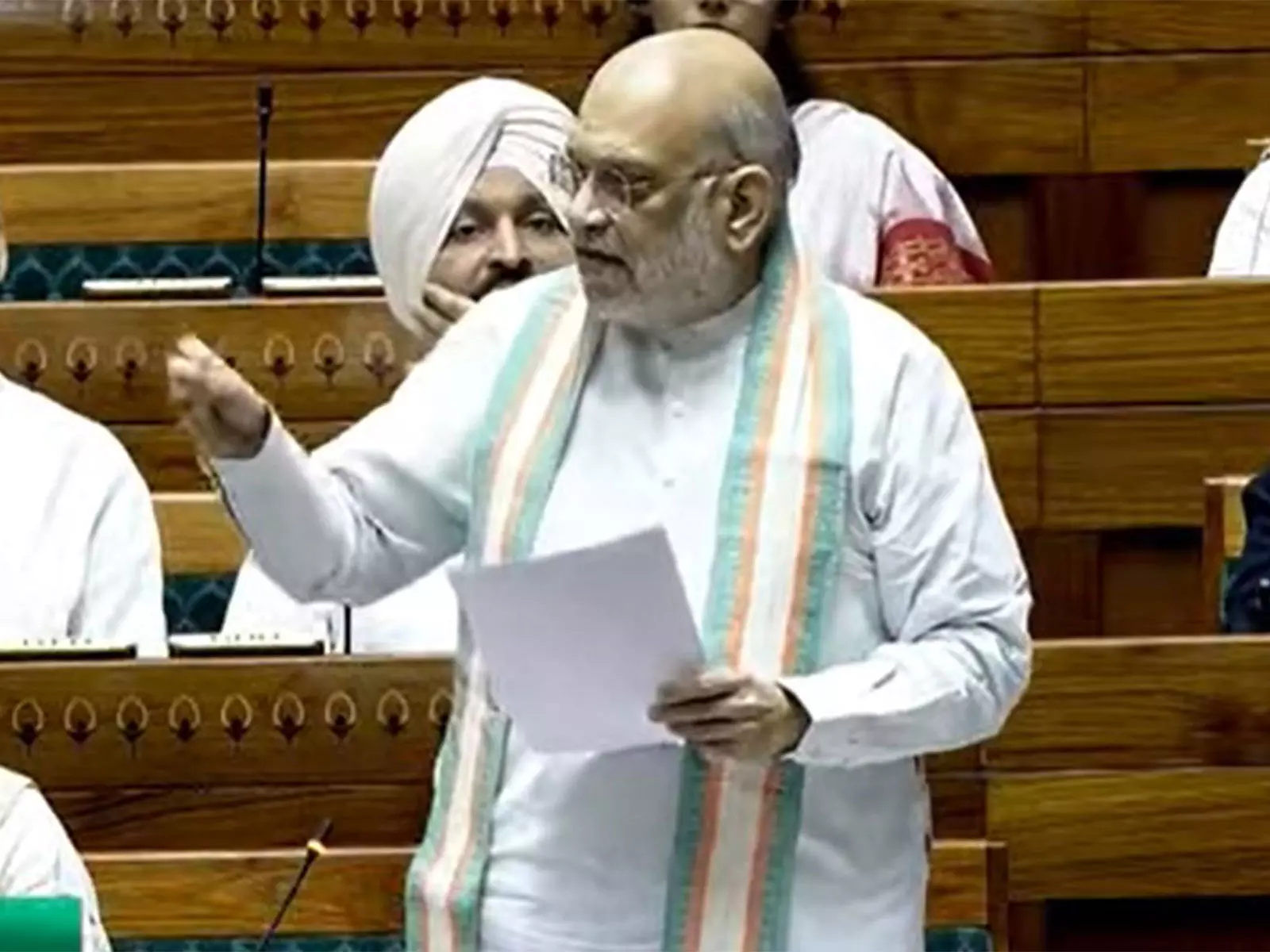 बस्तर से Naxalism लगभग खत्म हो चुका है, यह क्षेत्र अब विकास के पथ पर अग्रसर है: लोकसभा में अमित शाह बस्तर से Naxalism लगभग खत्म हो चुका है, यह क्षेत्र अब विकास के पथ पर अग्रसर है: लोकसभा में अमित शाह