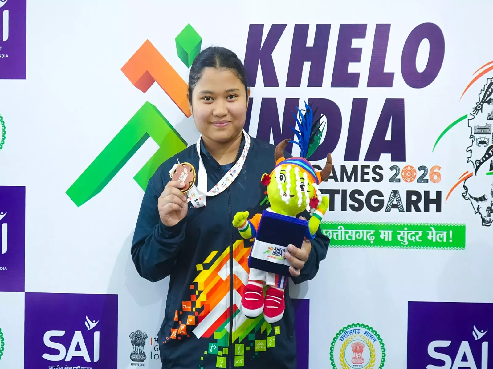 Pallavi Payeng ने खेलो इंडिया ट्राइबल गेम्स में जीता रजत पदक Pallavi Payeng ने खेलो इंडिया ट्राइबल गेम्स में जीता रजत पदक
