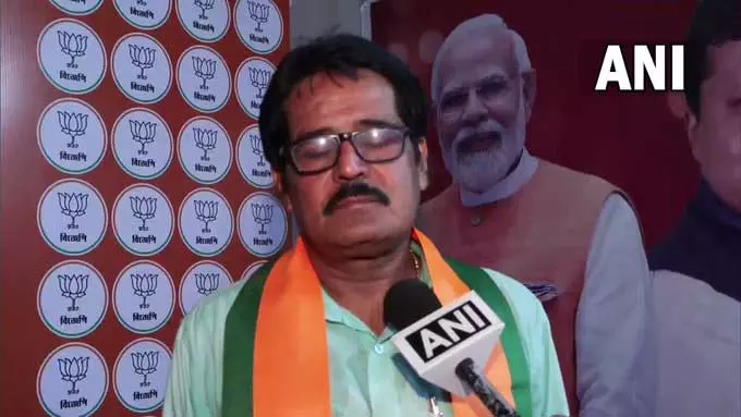 पश्चिम बंगाल में ‘कमल खिलने’ का दावा, बोले भाजपा उम्मीदवार सुब्रत मैत्रा पश्चिम बंगाल में ‘कमल खिलने’ का दावा, बोले भाजपा उम्मीदवार सुब्रत मैत्रा