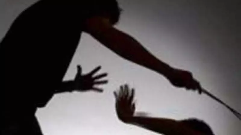 Jagtial हॉस्टल स्टाफ पर छात्रों से मारपीट और नशे में ड्यूटी का आरोप Jagtial हॉस्टल स्टाफ पर छात्रों से मारपीट और नशे में ड्यूटी का आरोप