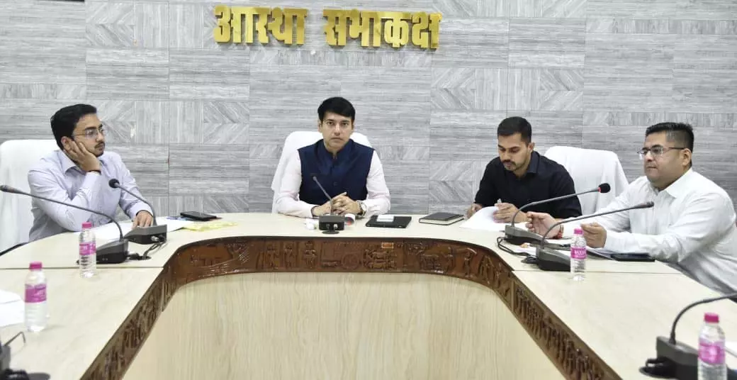 भारत की ज्ञान विरासत का संरक्षण: ज्ञानभारतम् मिशन को लेकर महत्वपूर्ण ब्लूप्रिंट तैयार भारत की ज्ञान विरासत का संरक्षण: ज्ञानभारतम् मिशन को लेकर महत्वपूर्ण ब्लूप्रिंट तैयार
