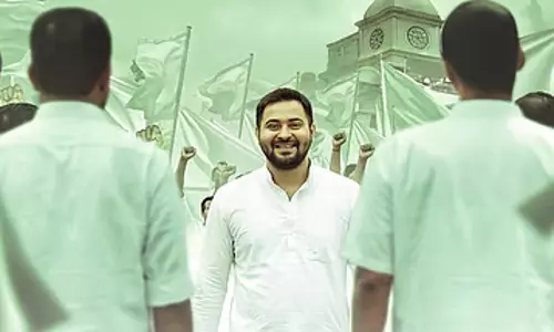 Tejashwi Yadav ने केरल में कांग्रेस गठबंधन के खिलाफ प्रचार किया