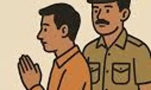 Reasi: नशे के खिलाफ पुलिस की बड़ी कार्रवाई Reasi: नशे के खिलाफ पुलिस की बड़ी कार्रवाई