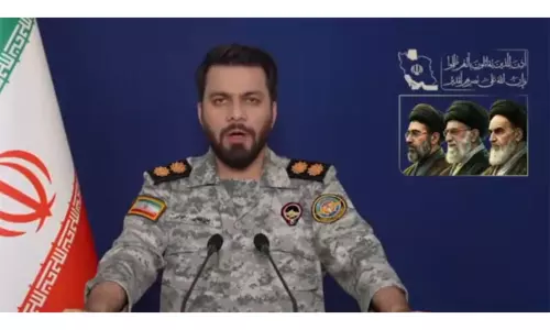 हमलावर देश पर हमला करने वाले किसी भी हमलावर के पैर काट देंगे: Iran का टॉप युद्धकालीन कमांड सेंटर हमलावर देश पर हमला करने वाले किसी भी हमलावर के पैर काट देंगे: Iran का टॉप युद्धकालीन कमांड सेंटर
