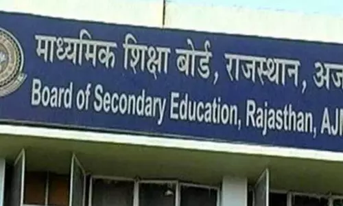 Jaipur: राजस्थान बोर्ड में बेटियों का जलवा, टॉपर्स में बेटियों का शानदार प्रदर्शन Jaipur: राजस्थान बोर्ड में बेटियों का जलवा, टॉपर्स में बेटियों का शानदार प्रदर्शन