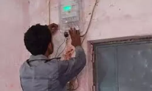 Bhiwani: फुटपाथ कब्जों पर बिजली कनेक्शन पर सवाल