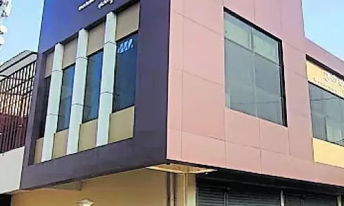 Karnataka : बागलकोट में धवलेश्वर पंचायत को गांधी ग्राम पुरस्कार Karnataka : बागलकोट में धवलेश्वर पंचायत को गांधी ग्राम पुरस्कार