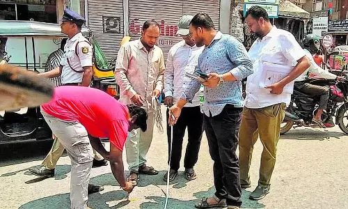 Raichur : सेंट्रल लोकेशन पर अतिक्रमण हटाने का काम शुरू Raichur : सेंट्रल लोकेशन पर अतिक्रमण हटाने का काम शुरू