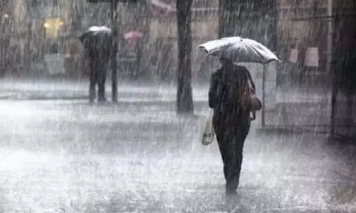 Odisha : आंधी-तूफान और बिजली गिरने के अनुमान के बीच जिलों को अलर्ट पर रखा गया Odisha : आंधी-तूफान और बिजली गिरने के अनुमान के बीच जिलों को अलर्ट पर रखा गया
