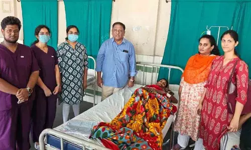 Gandhi Hospital में महिला की दुर्लभ सर्जरी की गई Gandhi Hospital में महिला की दुर्लभ सर्जरी की गई