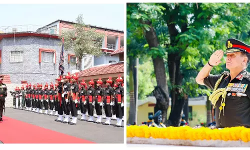 Pune : लेफ्टिनेंट जनरल धीरज सेठ ने बदलाव वाले कार्यकाल के बाद दक्षिणी कमान छोड़ी Pune : लेफ्टिनेंट जनरल धीरज सेठ ने बदलाव वाले कार्यकाल के बाद दक्षिणी कमान छोड़ी