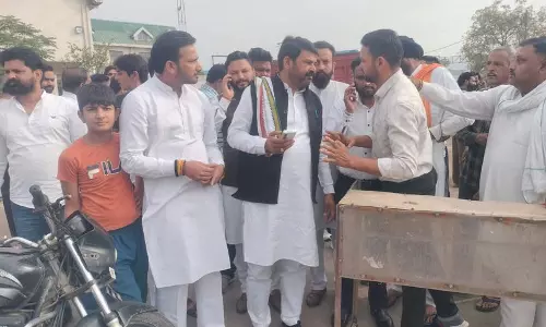Haryana के लोगों ने हिमाचल सरकार के एंट्री टैक्स बढ़ाने का विरोध किया, बरोटीवाला बैरियर जाम किया