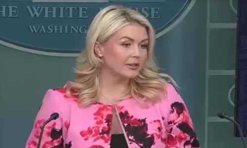 रूस से तेल मिलने के बावजूद White House ने क्यूबा पर प्रतिबंध जारी रखे रूस से तेल मिलने के बावजूद White House ने क्यूबा पर प्रतिबंध जारी रखे