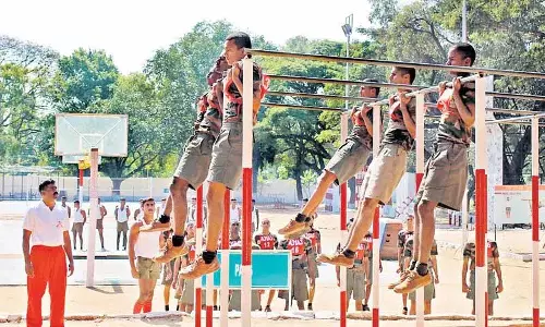 Indian Army ने भर्ती की डेडलाइन 10 अप्रैल तक बढ़ाई Indian Army ने भर्ती की डेडलाइन 10 अप्रैल तक बढ़ाई