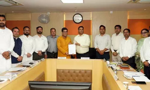 Chandigarh के मेयर सौरभ जोशी ने शहर के लिए स्काई गार्डन का प्रस्ताव रखा Chandigarh के मेयर सौरभ जोशी ने शहर के लिए स्काई गार्डन का प्रस्ताव रखा