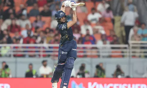 IPL 2026: GT बनाम PBKS, शुरुआती विकेट ने बढ़ाया रोमांच IPL 2026: GT बनाम PBKS, शुरुआती विकेट ने बढ़ाया रोमांच