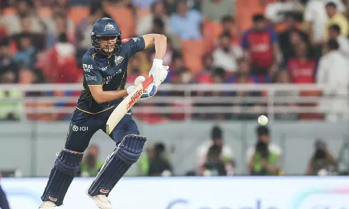 IPL 2026: GT का धमाकेदार शुरुआत, 83/1 के स्कोर पर मजबूत स्थिति में IPL 2026: GT का धमाकेदार शुरुआत, 83/1 के स्कोर पर मजबूत स्थिति में