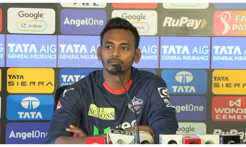 लड़के अच्छी जगह पर हैं: IPL 2026 में LSG के साथ मुकाबले से पहले DC के तेज गेंदबाज दुष्मंथा चमीरा