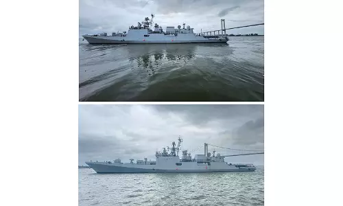 INS त्रिकंद ने मोज़ाम्बिक में पोर्ट कॉल पूरा किया INS त्रिकंद ने मोज़ाम्बिक में पोर्ट कॉल पूरा किया