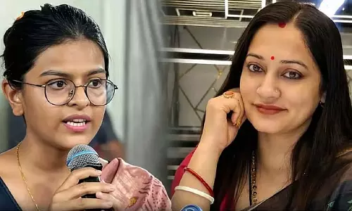 Bagda में ठाकुरबाड़ी की महिला और बेटी के बीच लड़ाई; कपल को खेत में बांधा गया Bagda में ठाकुरबाड़ी की महिला और बेटी के बीच लड़ाई; कपल को खेत में बांधा गया