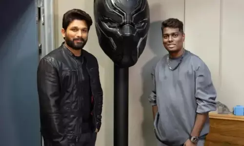 Allu Arjun –एटली की AA22 का टाइटल और फर्स्ट-लुक 8 अप्रैल को लॉन्च Allu Arjun –एटली की AA22 का टाइटल और फर्स्ट-लुक 8 अप्रैल को लॉन्च