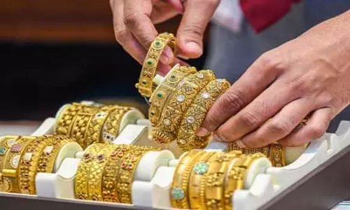 बिहार : पटना में हथियारबंद लुटेरों ने 4 लाख रुपए के गहने लूटे