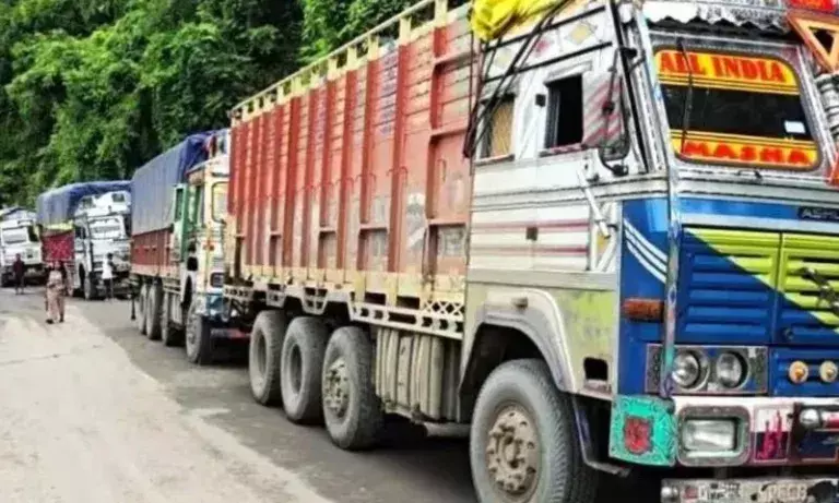 Mizoram: गुवाहाटी हाई कोर्ट ने आइजोल-सिलचर हाईवे की मरम्मत के काम के लिए रोडमैप मांगा Mizoram: गुवाहाटी हाई कोर्ट ने आइजोल-सिलचर हाईवे की मरम्मत के काम के लिए रोडमैप मांगा