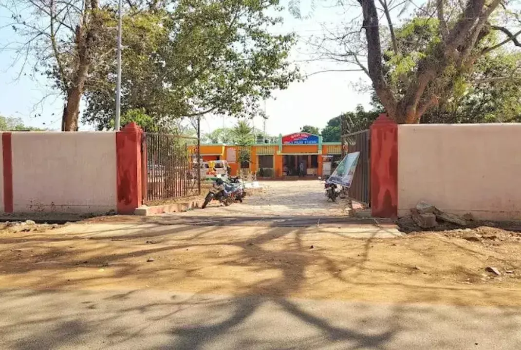 Odisha : मयूरभंज में जादू-टोना के शक में महिला ने सास को चाकू मार दिया Odisha : मयूरभंज में जादू-टोना के शक में महिला ने सास को चाकू मार दिया