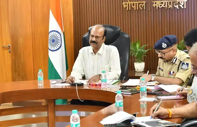 Bhopal: नारकोटिक्स नियंत्रण पर डीजीपी ने ली अपडेट Bhopal: नारकोटिक्स नियंत्रण पर डीजीपी ने ली अपडेट