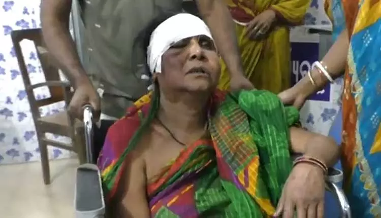 Mayurbhanj district में जादू-टोना के शक में महिला ने सास पर हमला किया Mayurbhanj district में जादू-टोना के शक में महिला ने सास पर हमला किया
