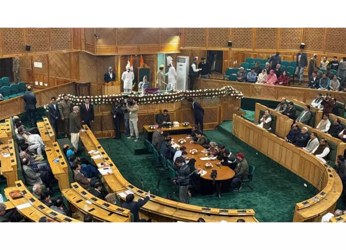 JAMMU: विधायकों ने जनहित के कई मुद्दे उठाए JAMMU: विधायकों ने जनहित के कई मुद्दे उठाए